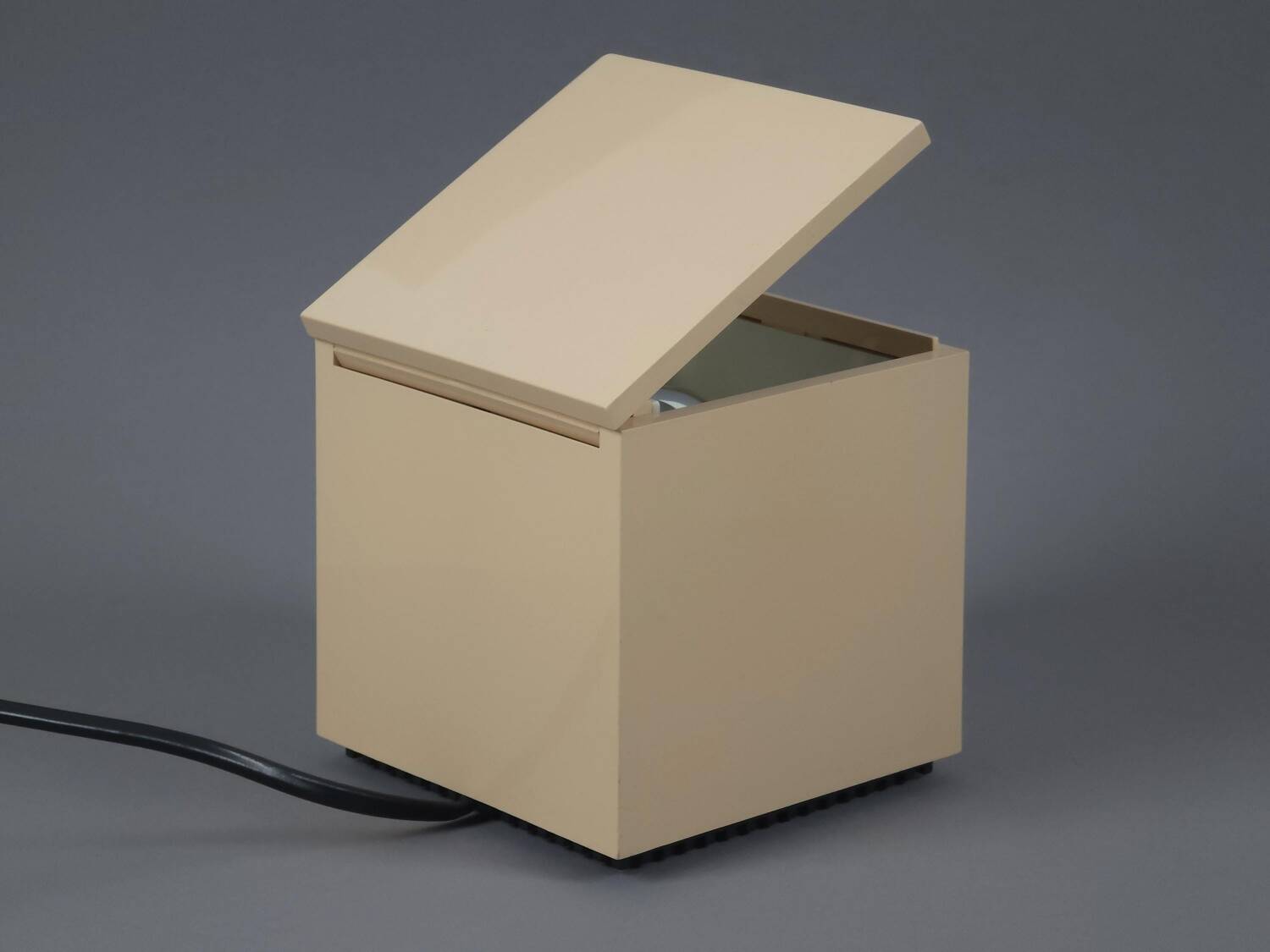 1970s Space Age Design Cini & Nils Cuboluce Lamp By OPI Design Milano