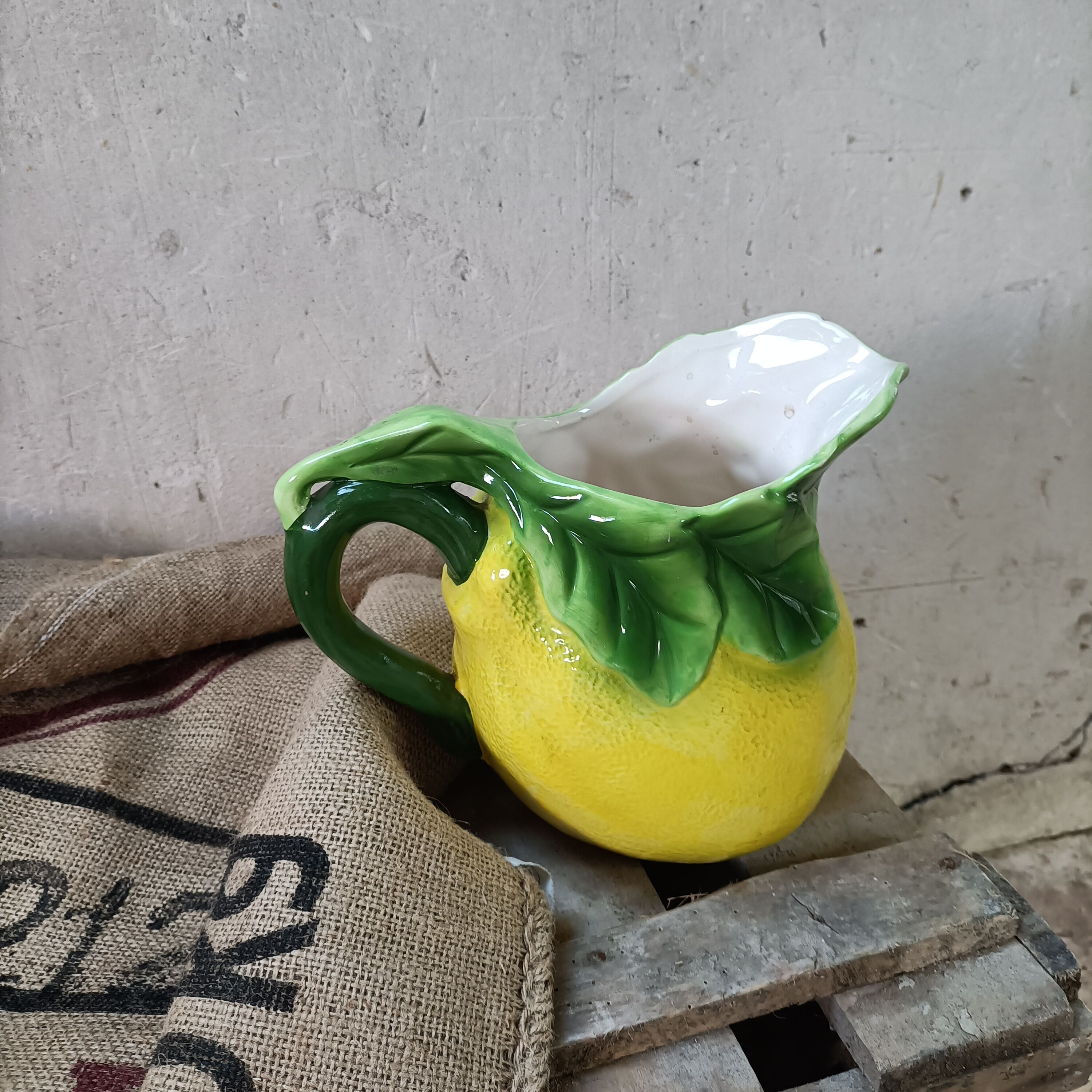 Lemon slurry decanter