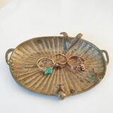 Art Nouveau ringer