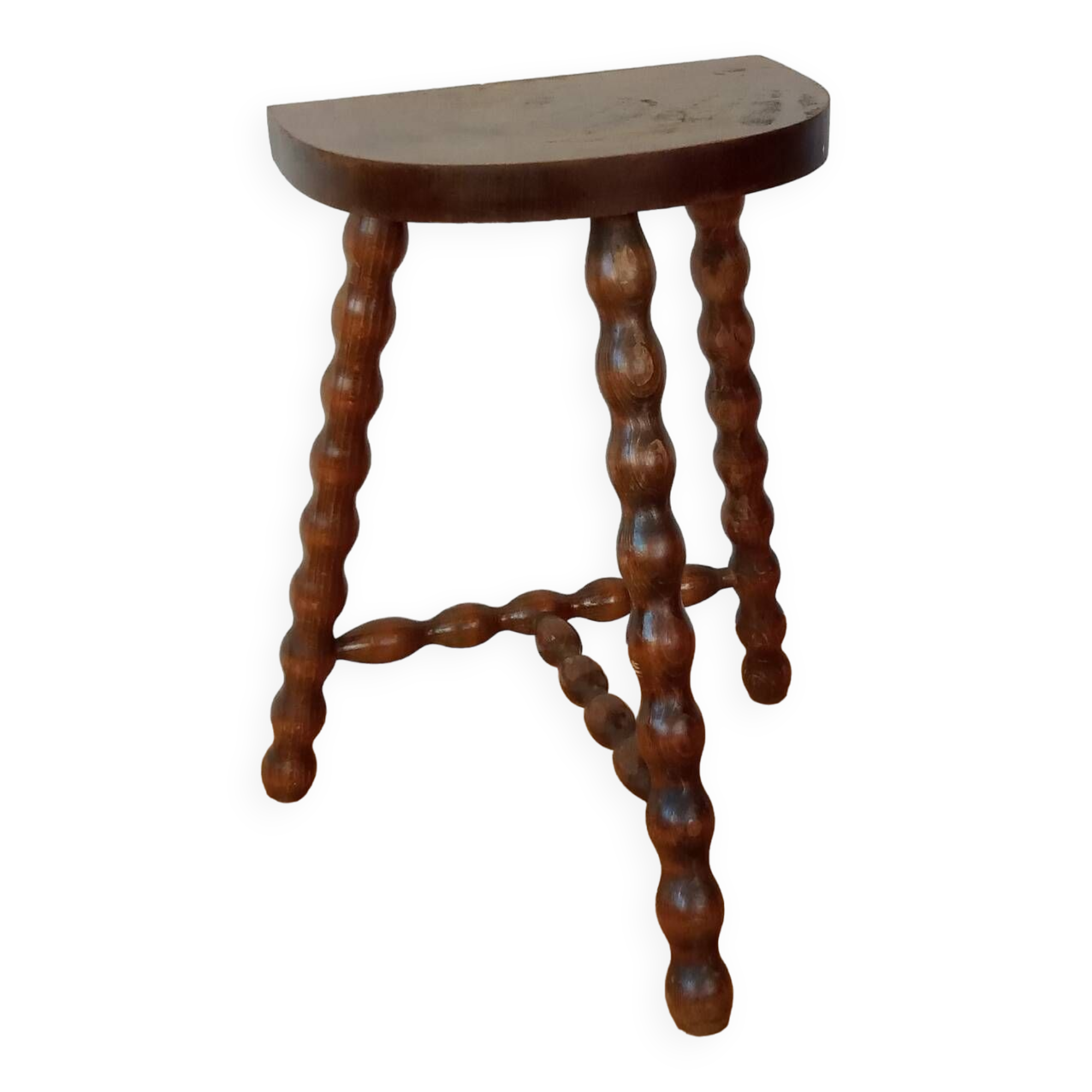 Beaded leg tripod stool