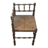 Chaise d’angle ancienne en bois façon bambou assise en paille
