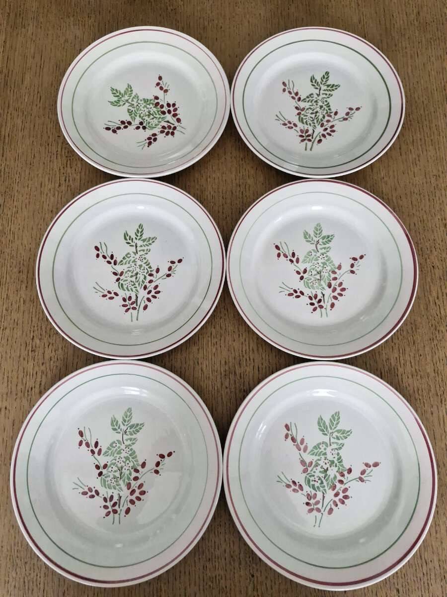 Antique service – KG Lunéville – 12 plates with red & green floral decoration