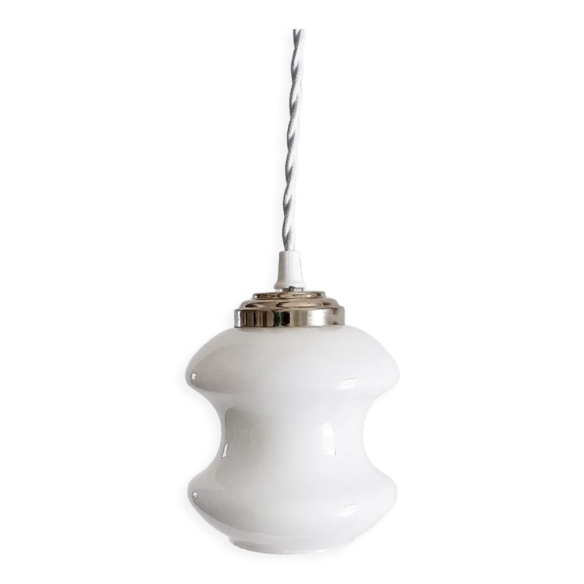 Baladeuse vintage opaline