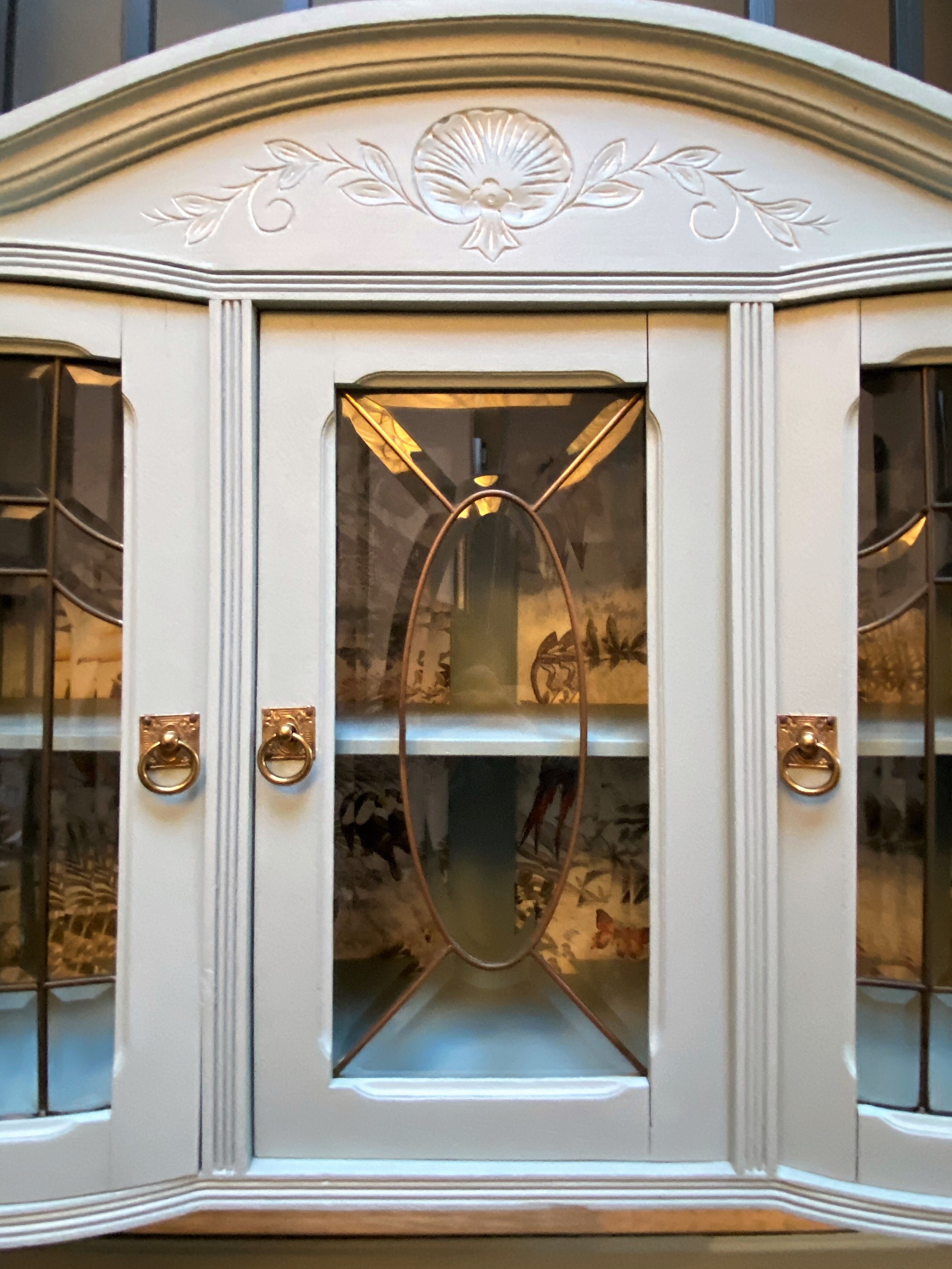 Two-body buffet cupboard