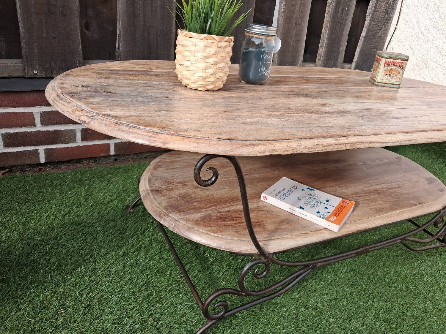 Table de caractère acacia et fer forgé