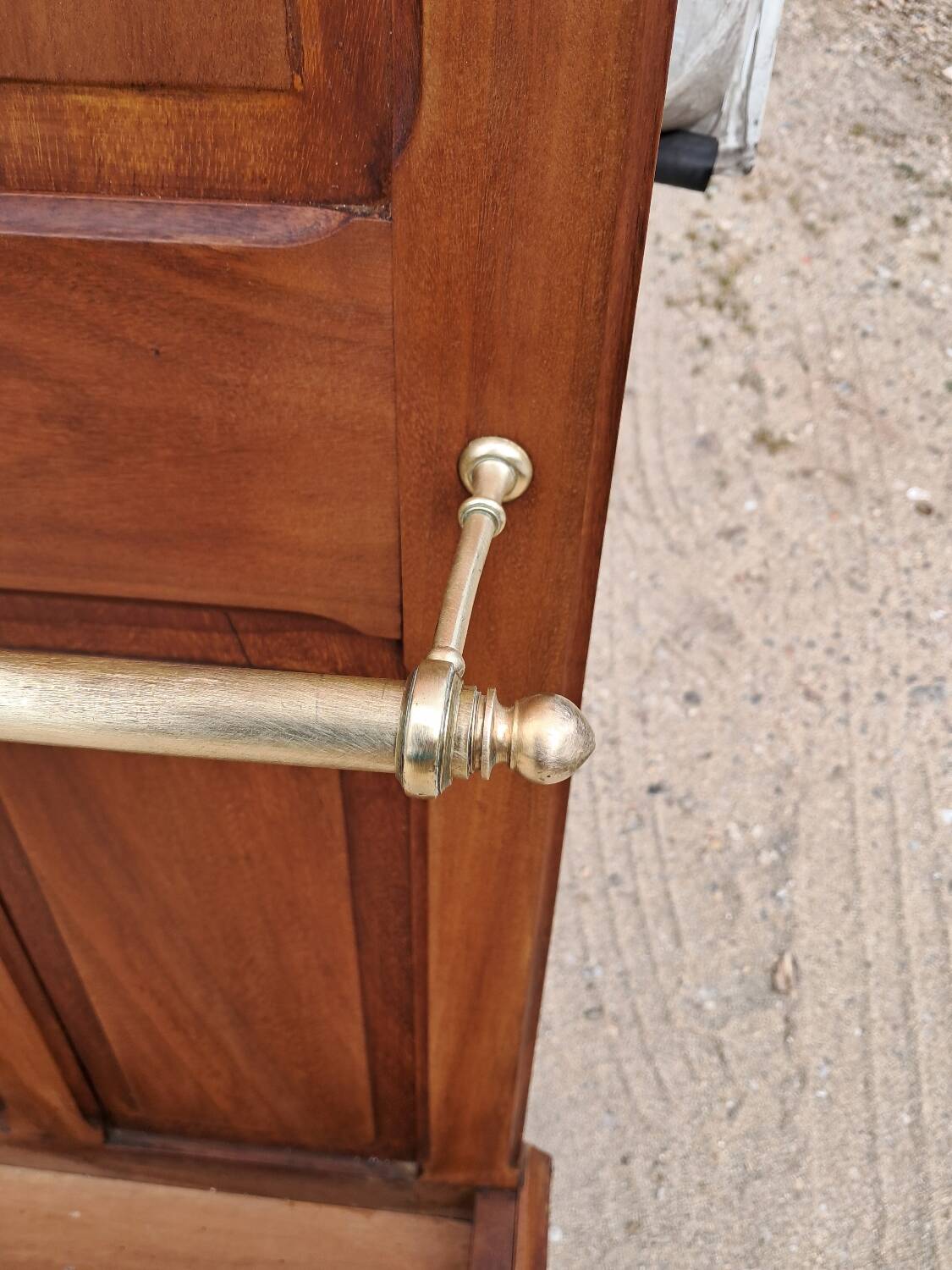 Art deco coat rack