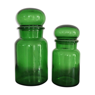 Set of 2 green glass jars