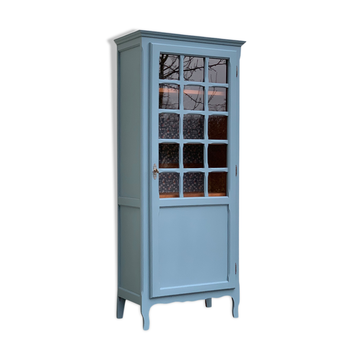 Parisian wardrobe glazed blue gray