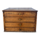 Meuble de rangement ancien