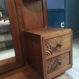 Entrance vanity unit with mirror
