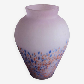 Purple vase in speckled glass paste