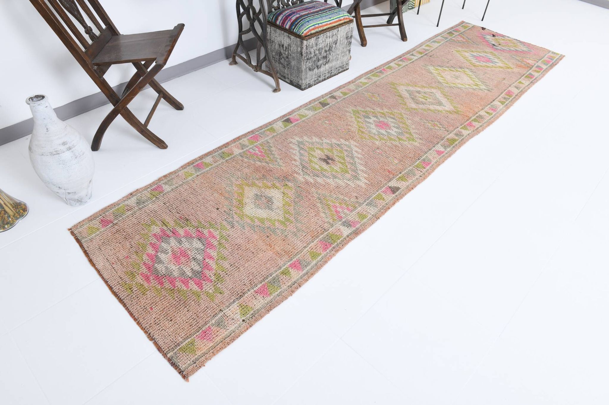 3x12 Blush Pink Vintage Runner Rug, 92x355Cm