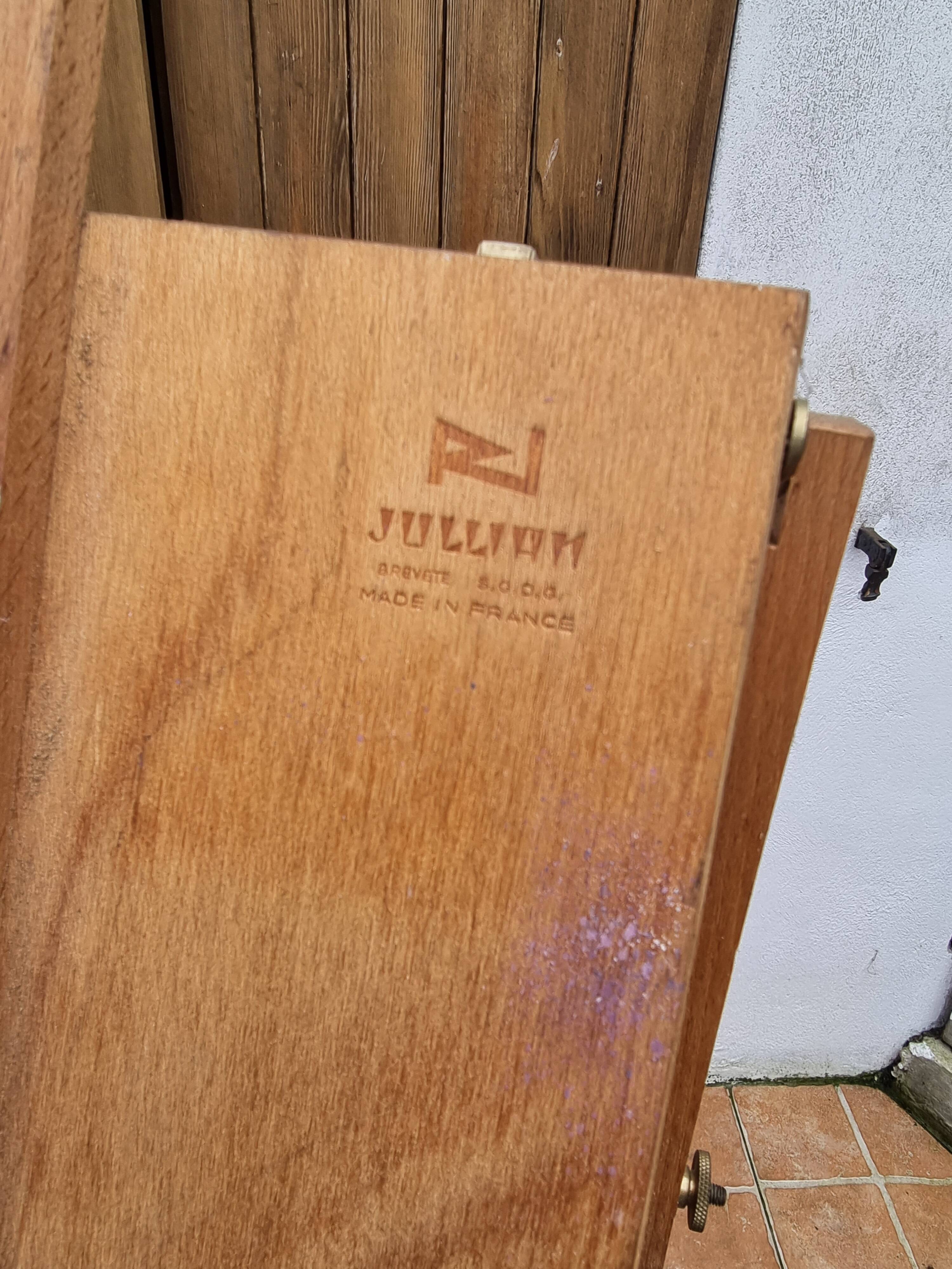 Vintage French folding field easel