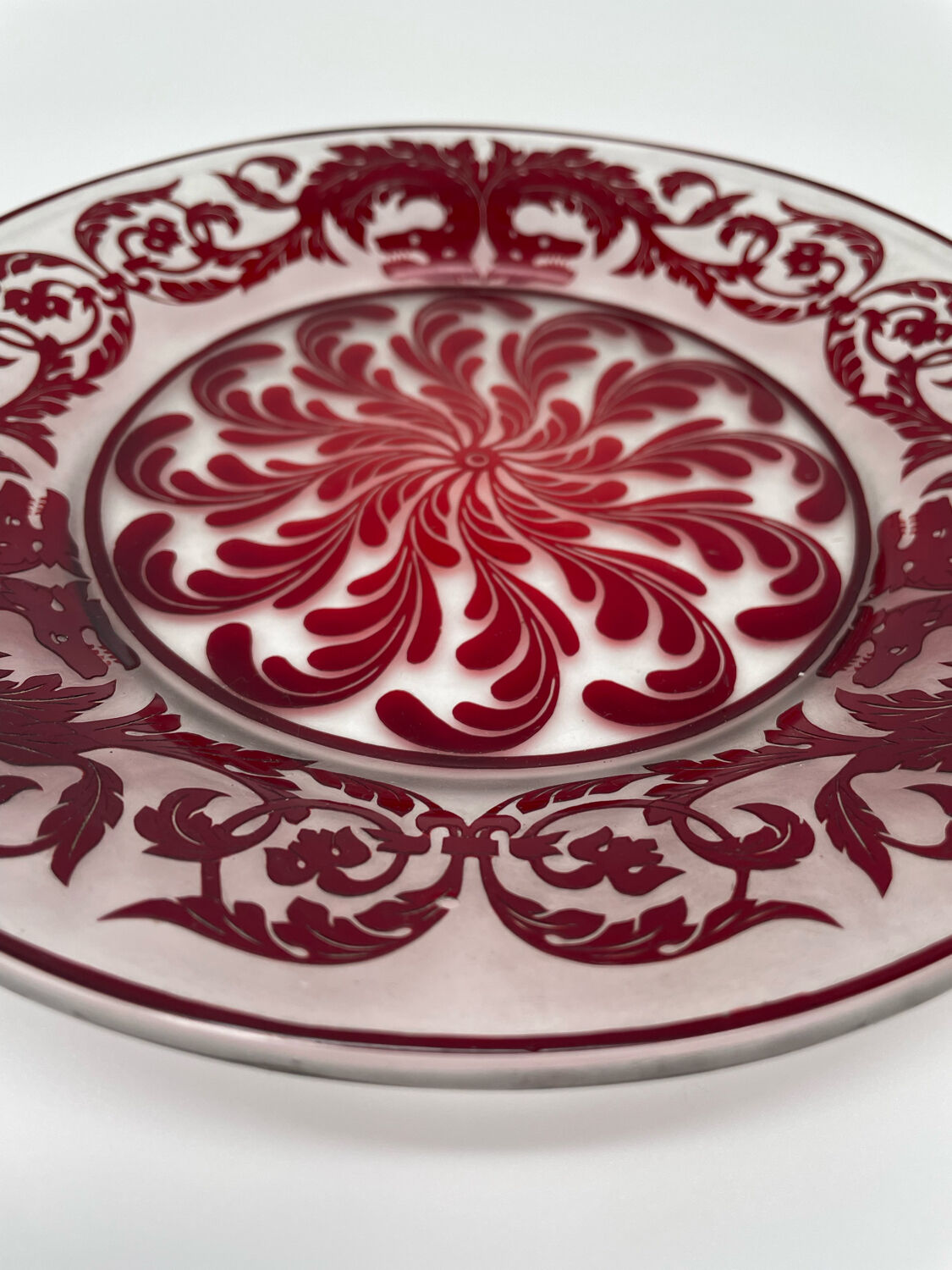 Red cut crystal plate dragon floral pattern