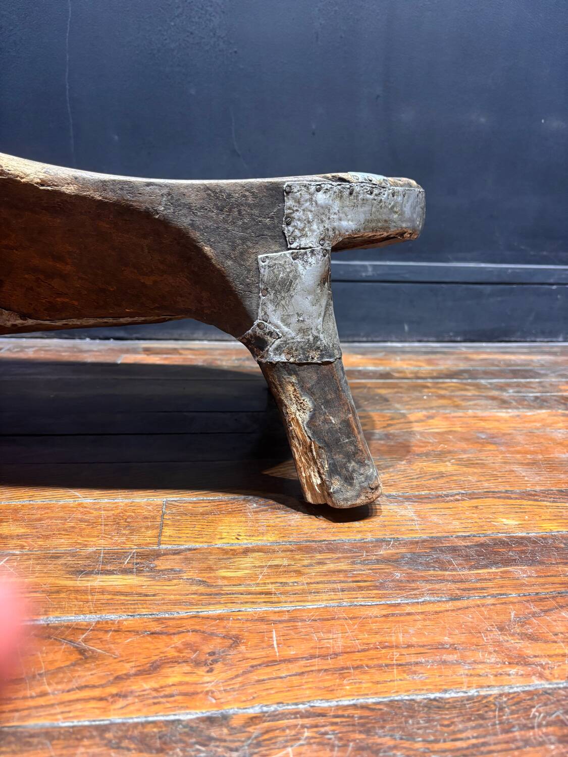 Traditional African wooden seat – Ethnic and historical piece