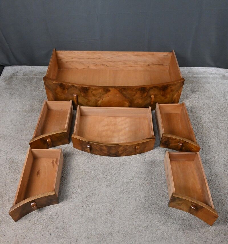 Commode-coiffeuse en ronce de noyer, Angleterre – 1920