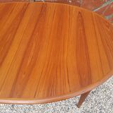 Table en teck danoise