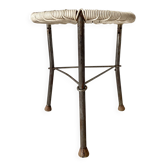 Tabouret pliant en métal et fil scoubidou tressé