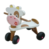 Wooden trotter carrier cow