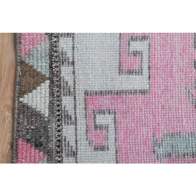 1970s Human Motif Turkish Vintage Oushak Handmade Wool Runner 92x327