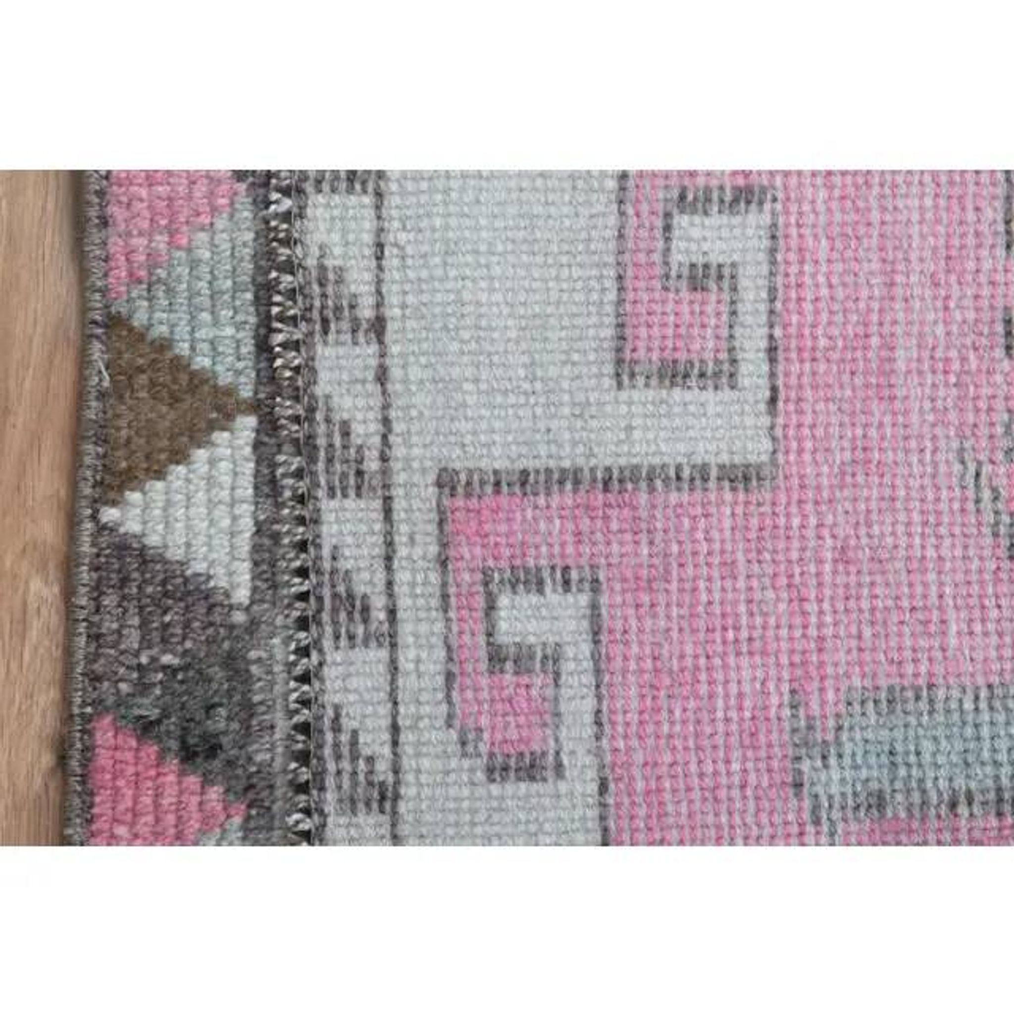 1970s Human Motif Turkish Vintage Oushak Handmade Wool Runner 92x327