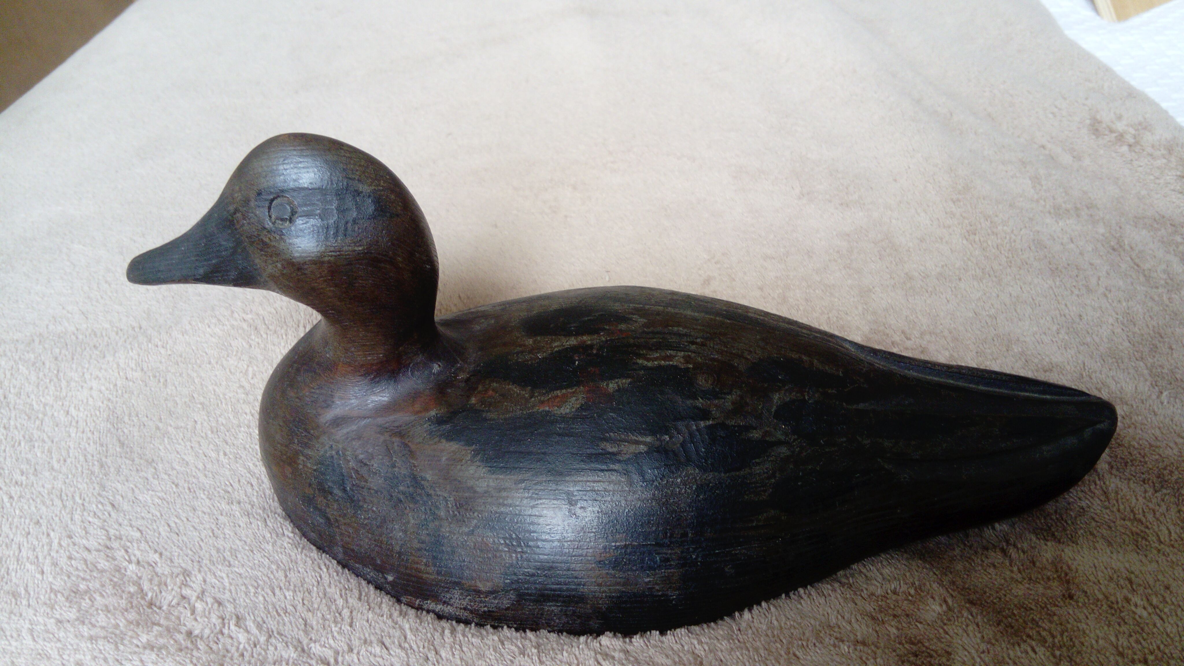 canard décoratif en bois sculpté
