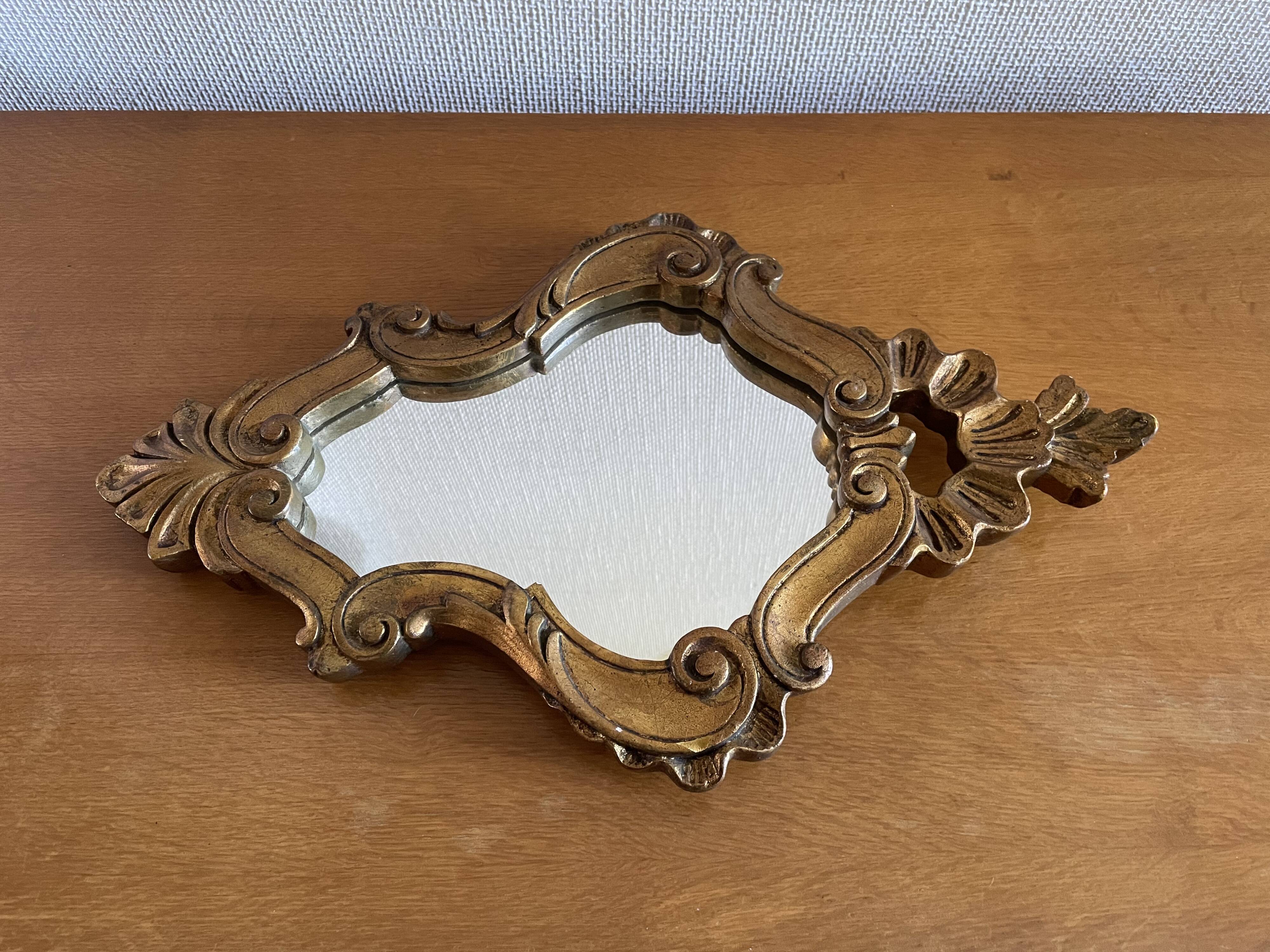 Golden mirror 28x44cm