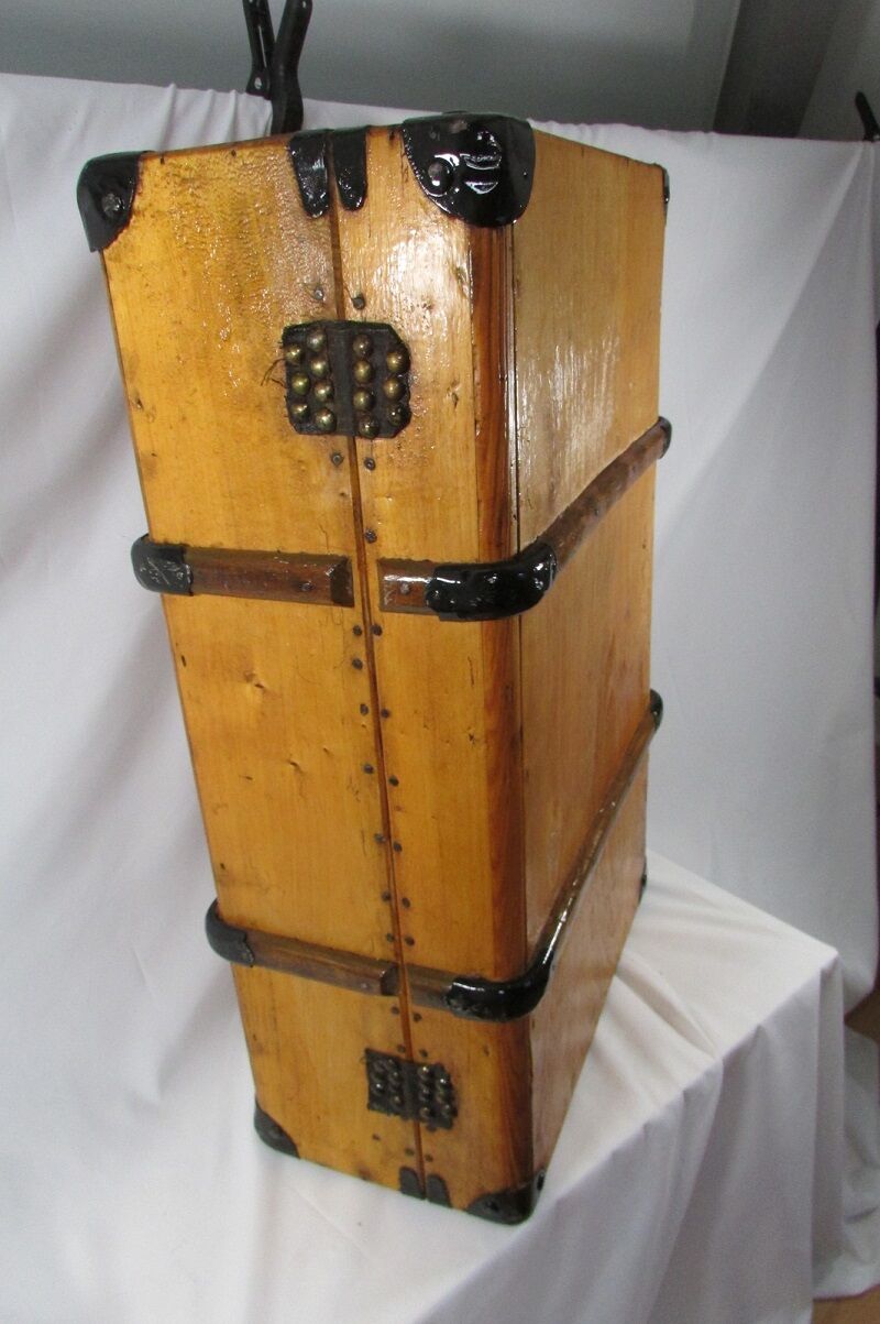 Suitcase, old wooden trunk