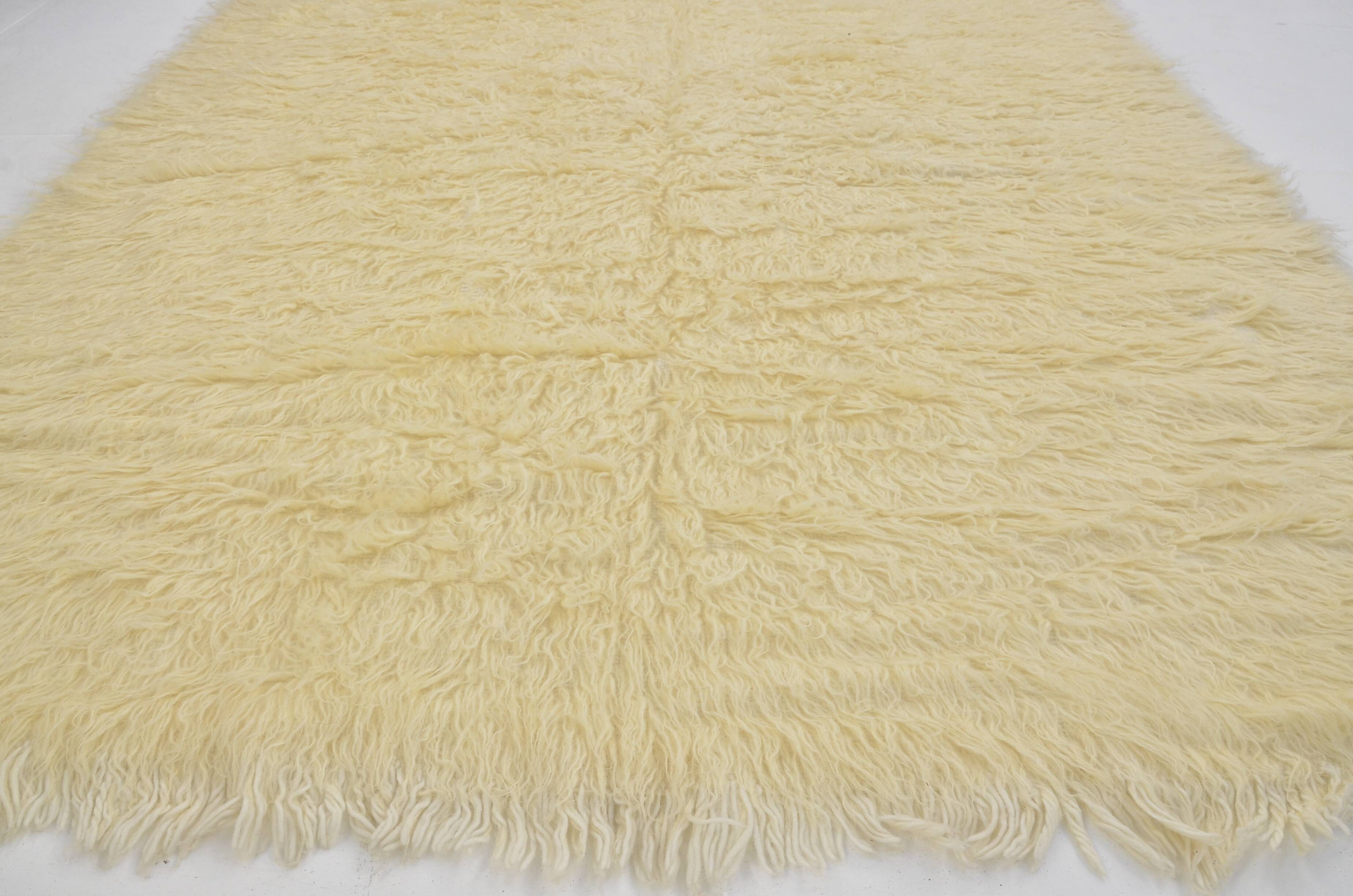 White Vintage Angora Wool Rug sku 1681