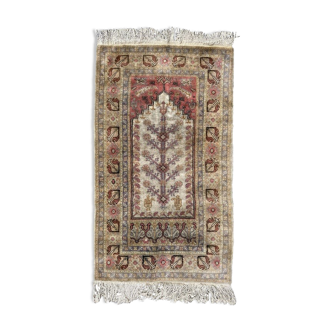 Vintage Turkish Kayseri carpet in silk and cotton 106x61 cm
