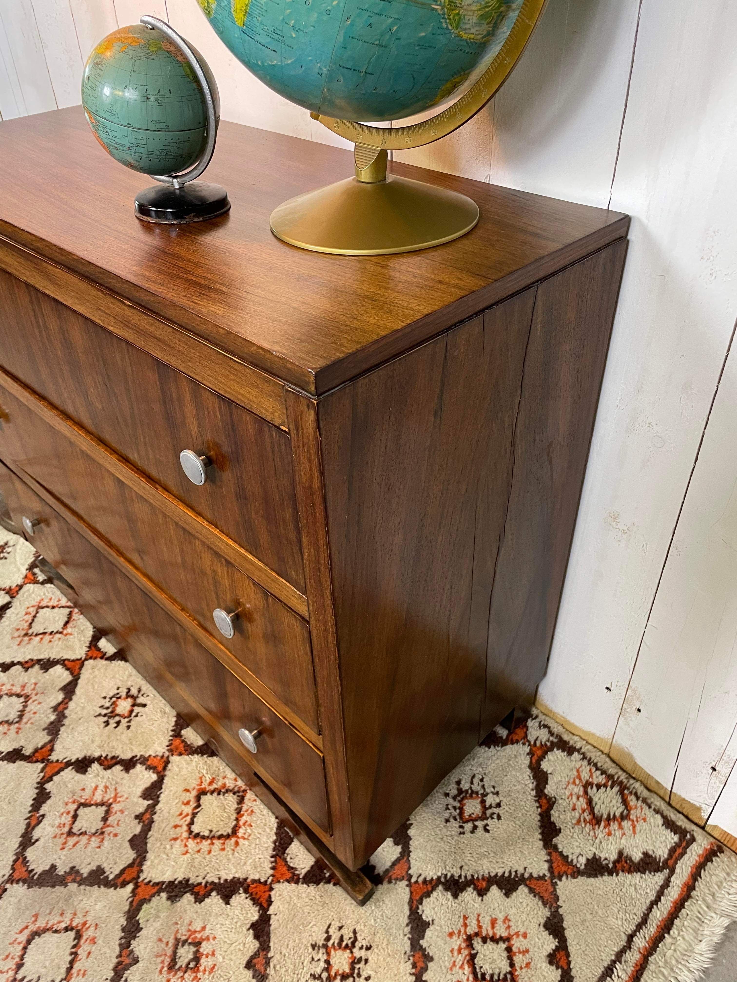Art Deco chest of drawers