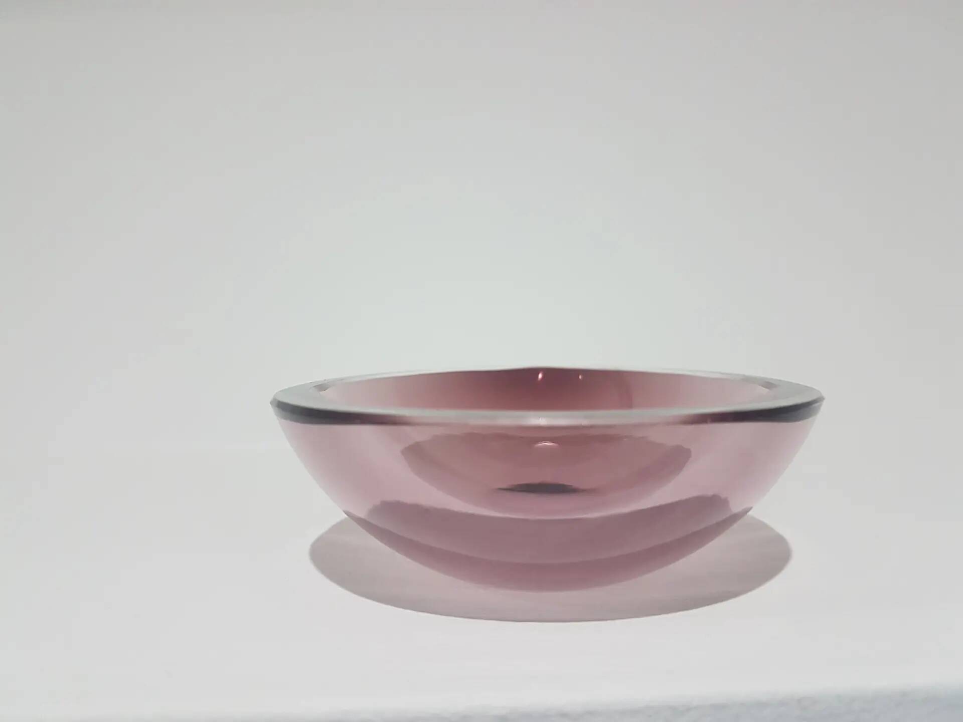 Decorative bowl, pink-purple, glass, designed by A. F. Gangkofner, Hessengl