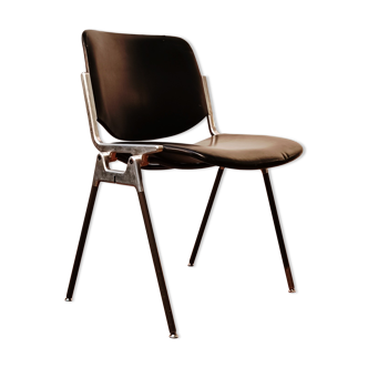 Chair JSC by Giancarlo Piretti Castelli