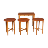 Ensemble de table et deux tabourets en teck des années 1960 par Poul Hundevad