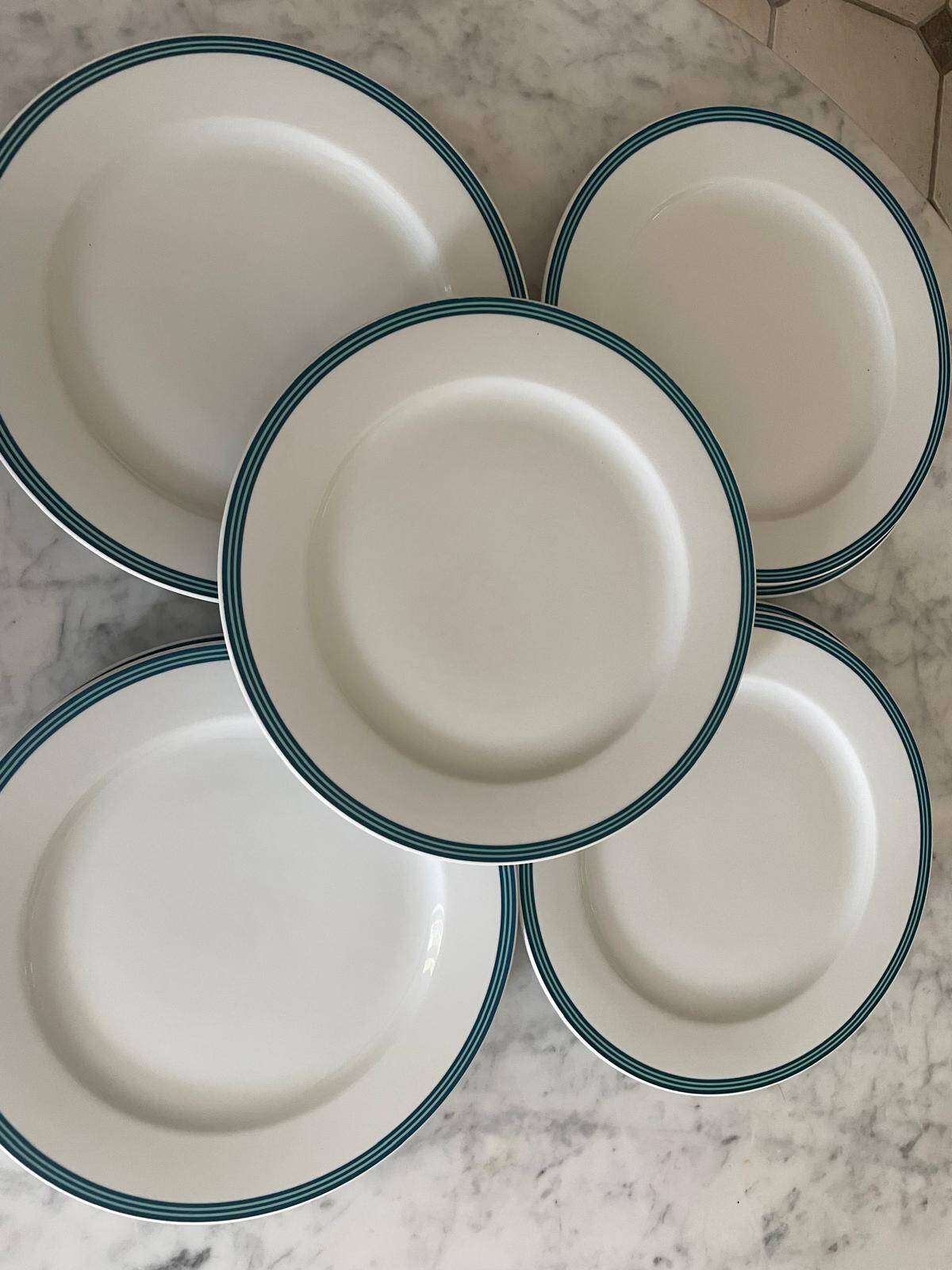 10 Large Dinner Plates 31.5 cm