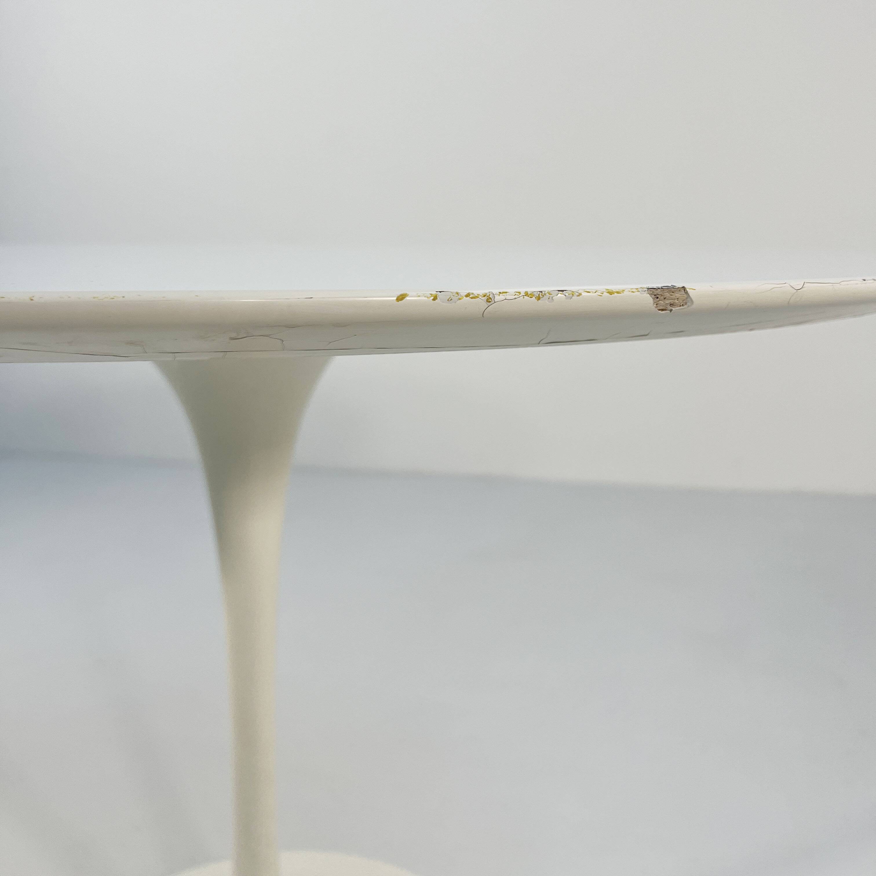 Tulip laminated table 107 cm by Eero Saarinen for Knoll, 1970