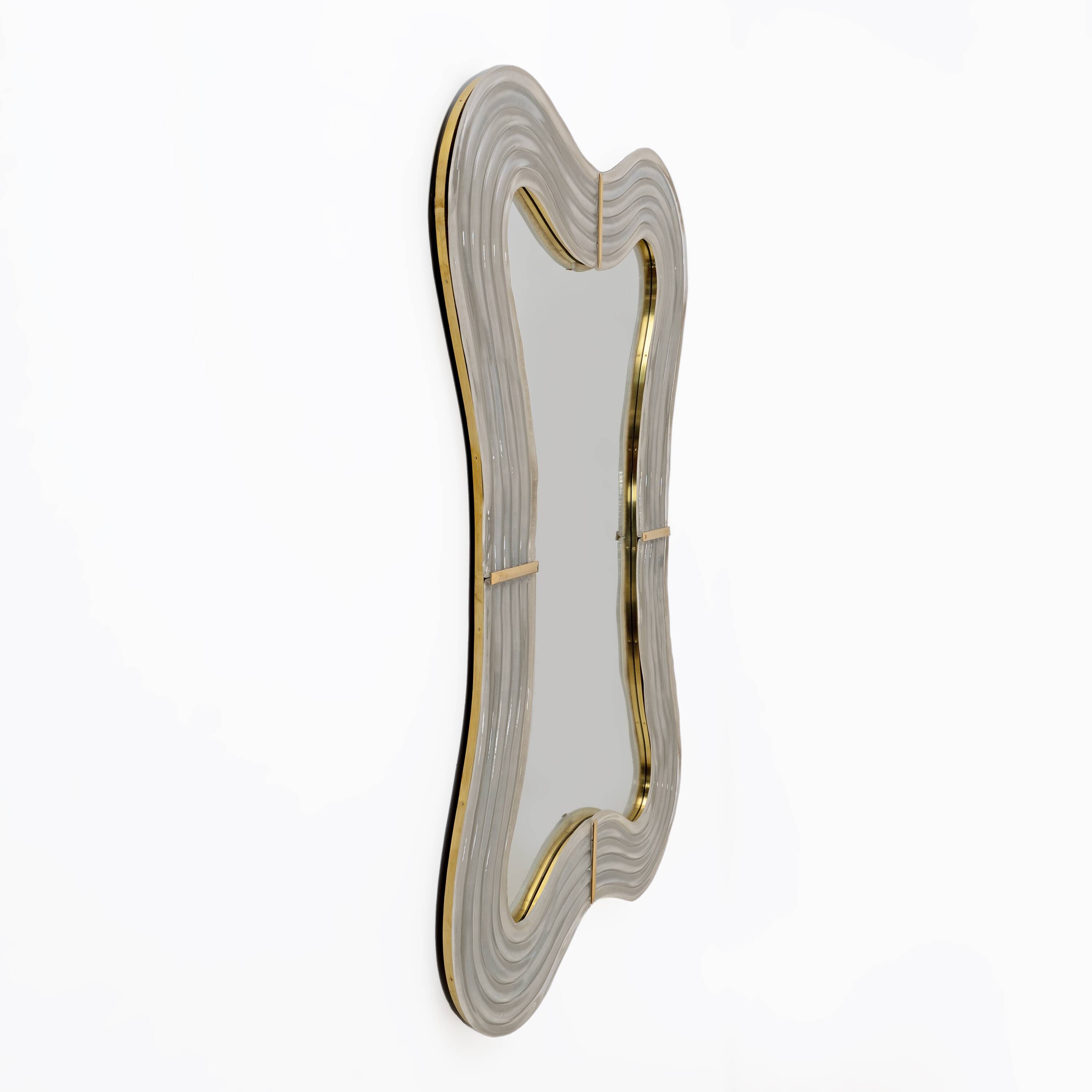 Ondae – Sculptural Mirror in Brass and Murano Glass