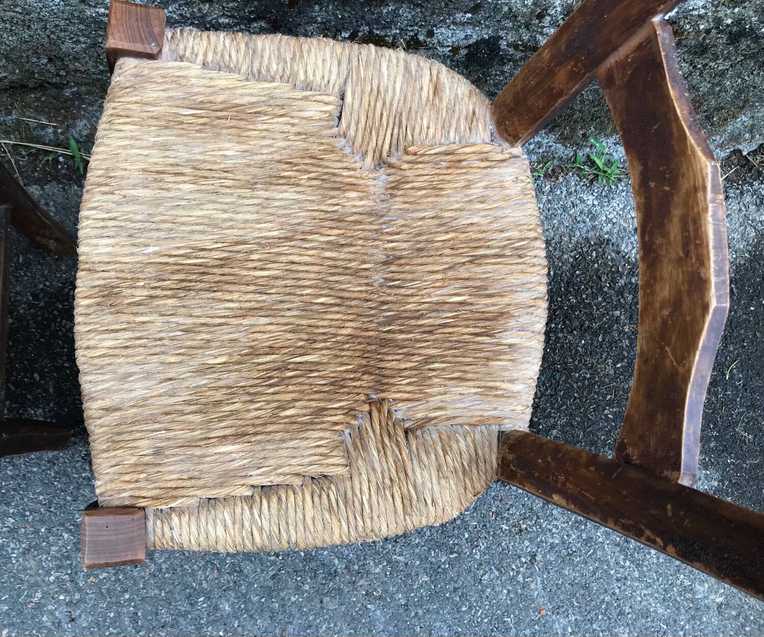 Set of 6 straw bistro chairs