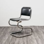 Ensemble de 4 chaises à bascule en acier chromé design années 80 vintage moderne.
