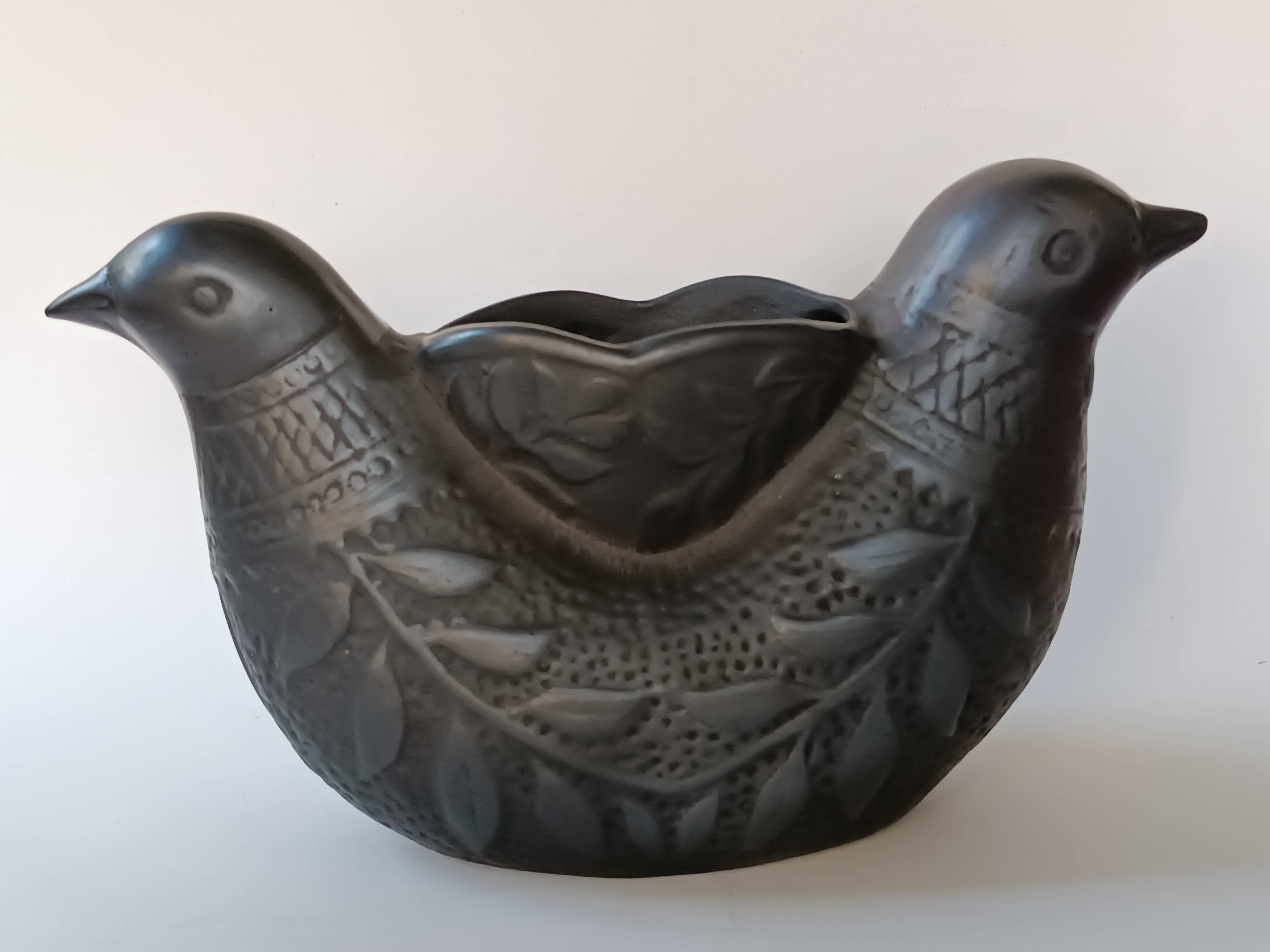 Zoomorphic vase with double birds in black clay from Marginea, Romania.