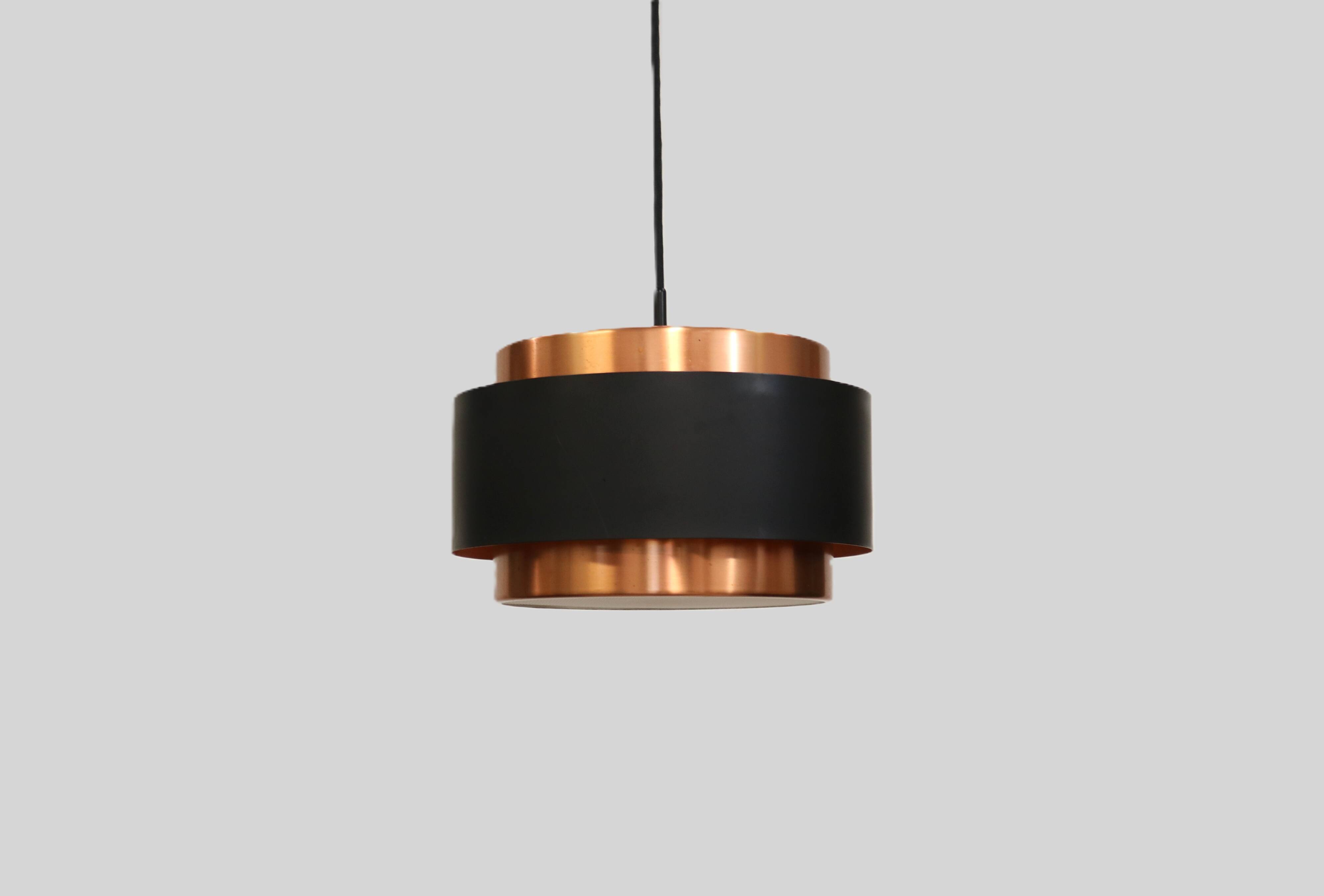 Jo Hammerborg Saturn Pendant Lamp | Fog & Morup, Danish Design