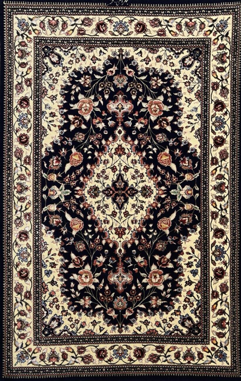 Ghoum Persian Rug "Extra Fine" wool and silk, Signed