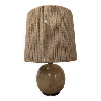Vintage ball lamp in enamelled stoneware and jute rope