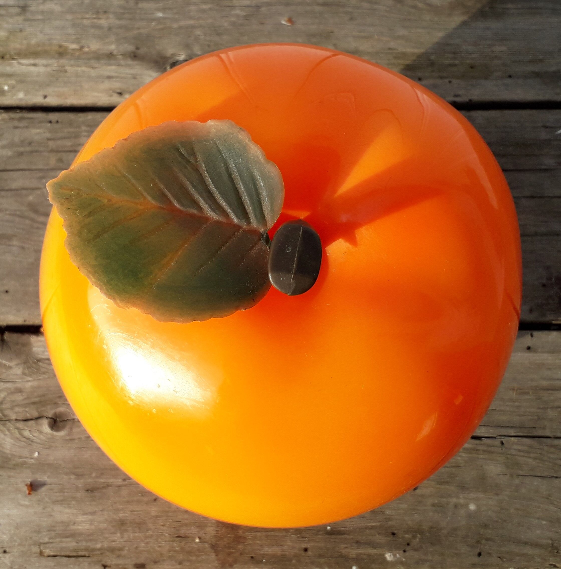 orange Apple ice bucket
