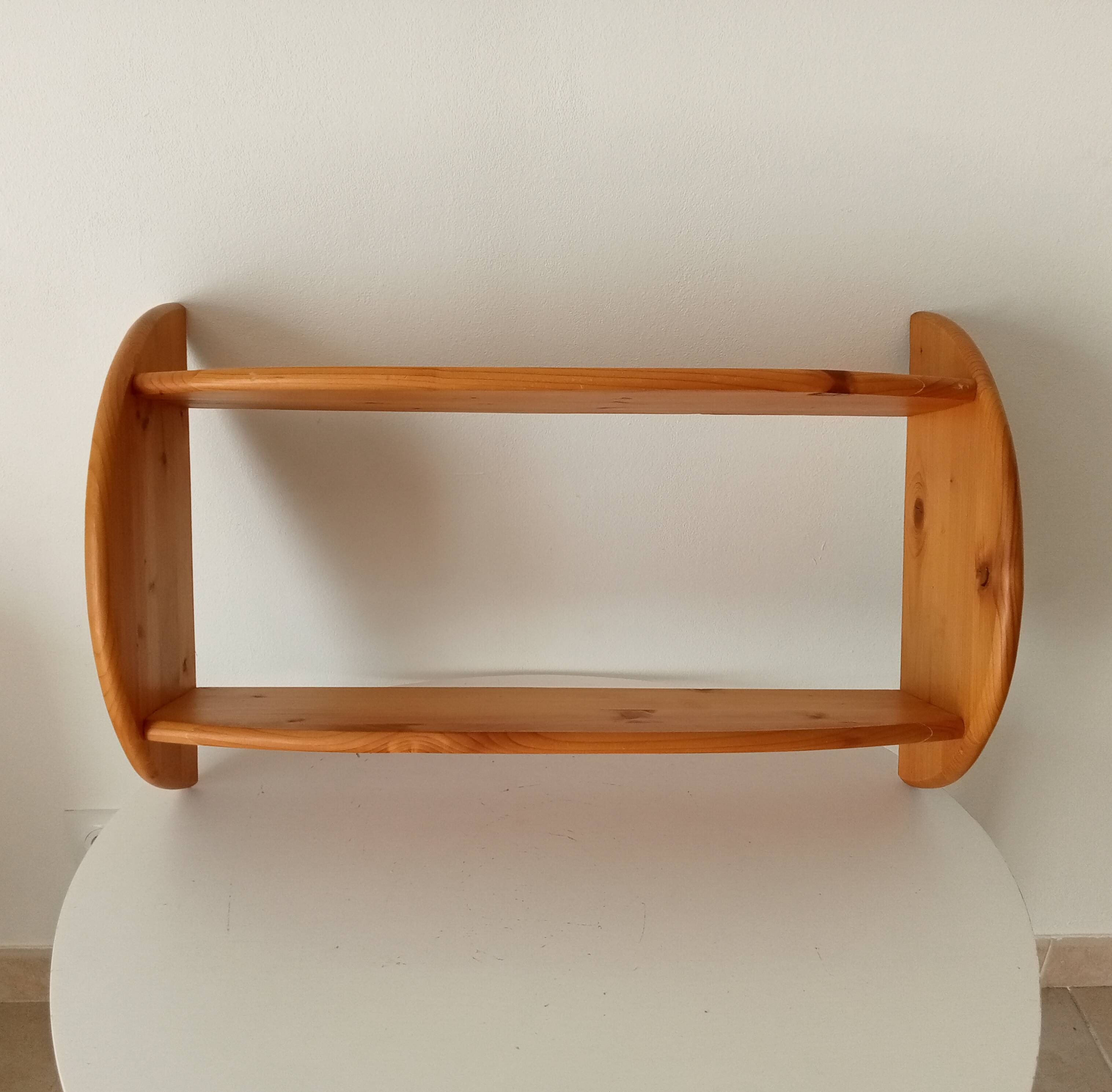 Vintage 90s pine wall shelf