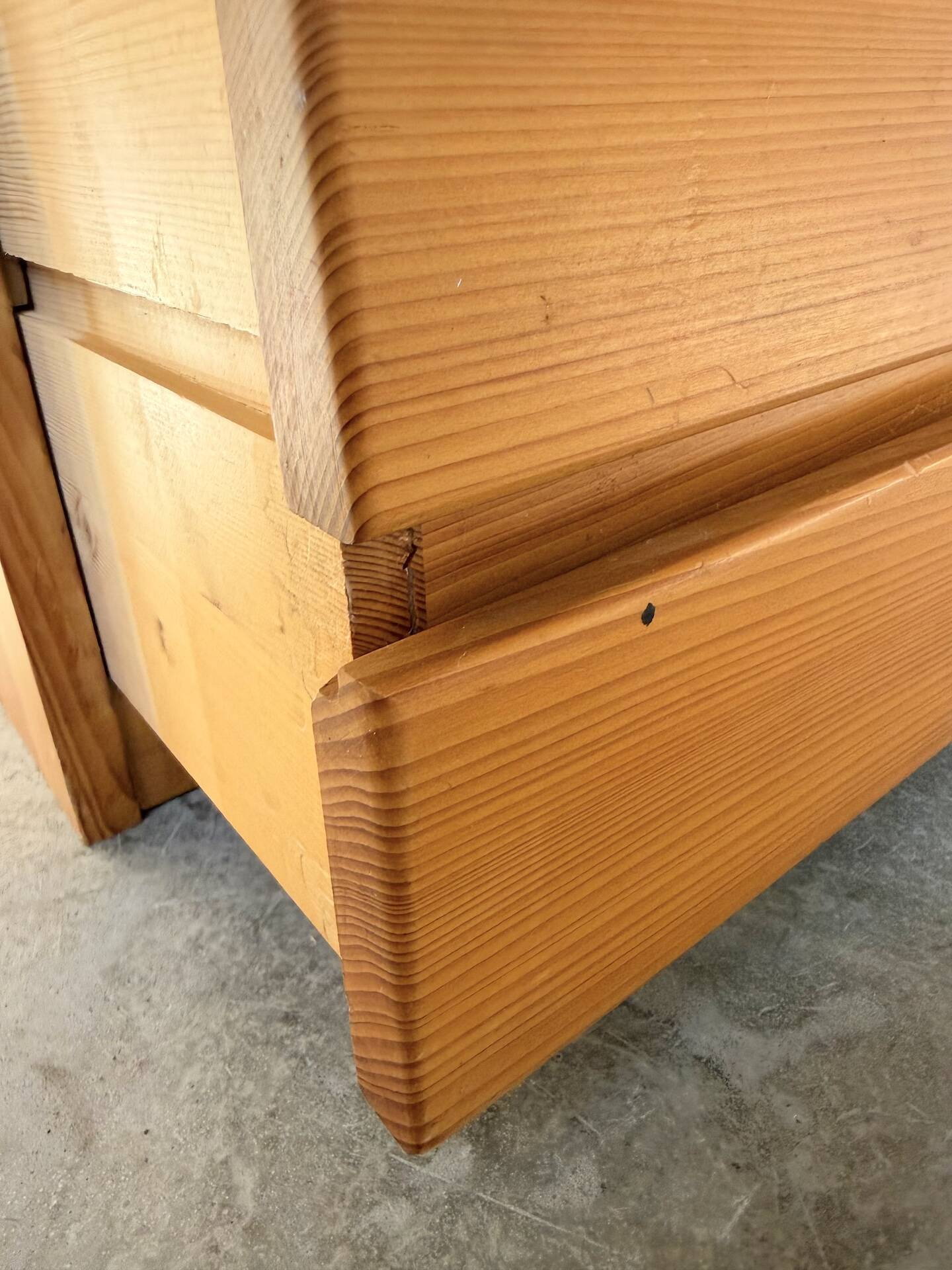 Bedside cabinet pine Maison Regain