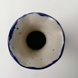 Vase grès émaillé japonisant fleurs fond bleu