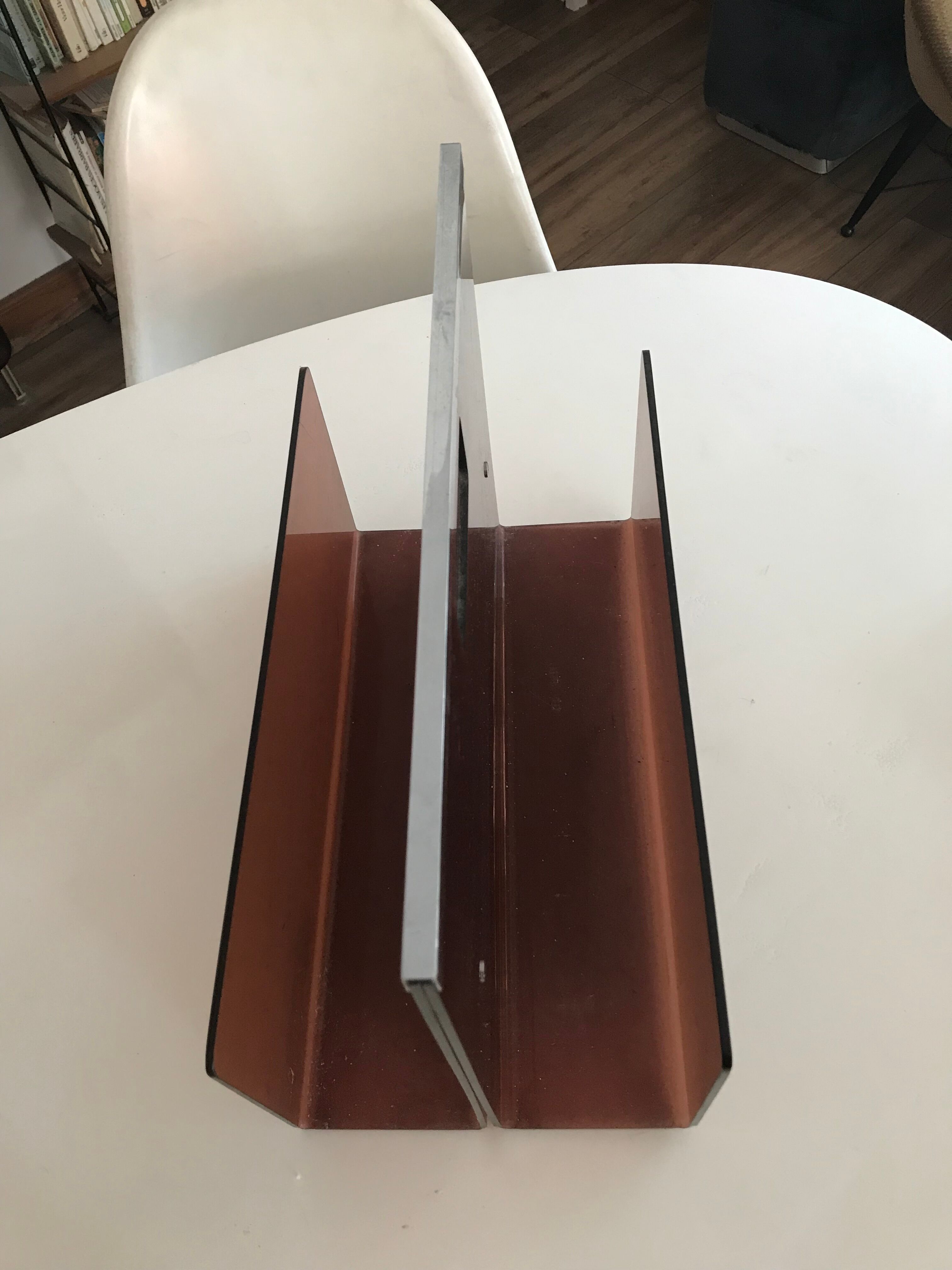 Magazine door Dumas Roche Bobois 70s vintage smoked plexiglass