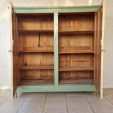 Armoire parisienne