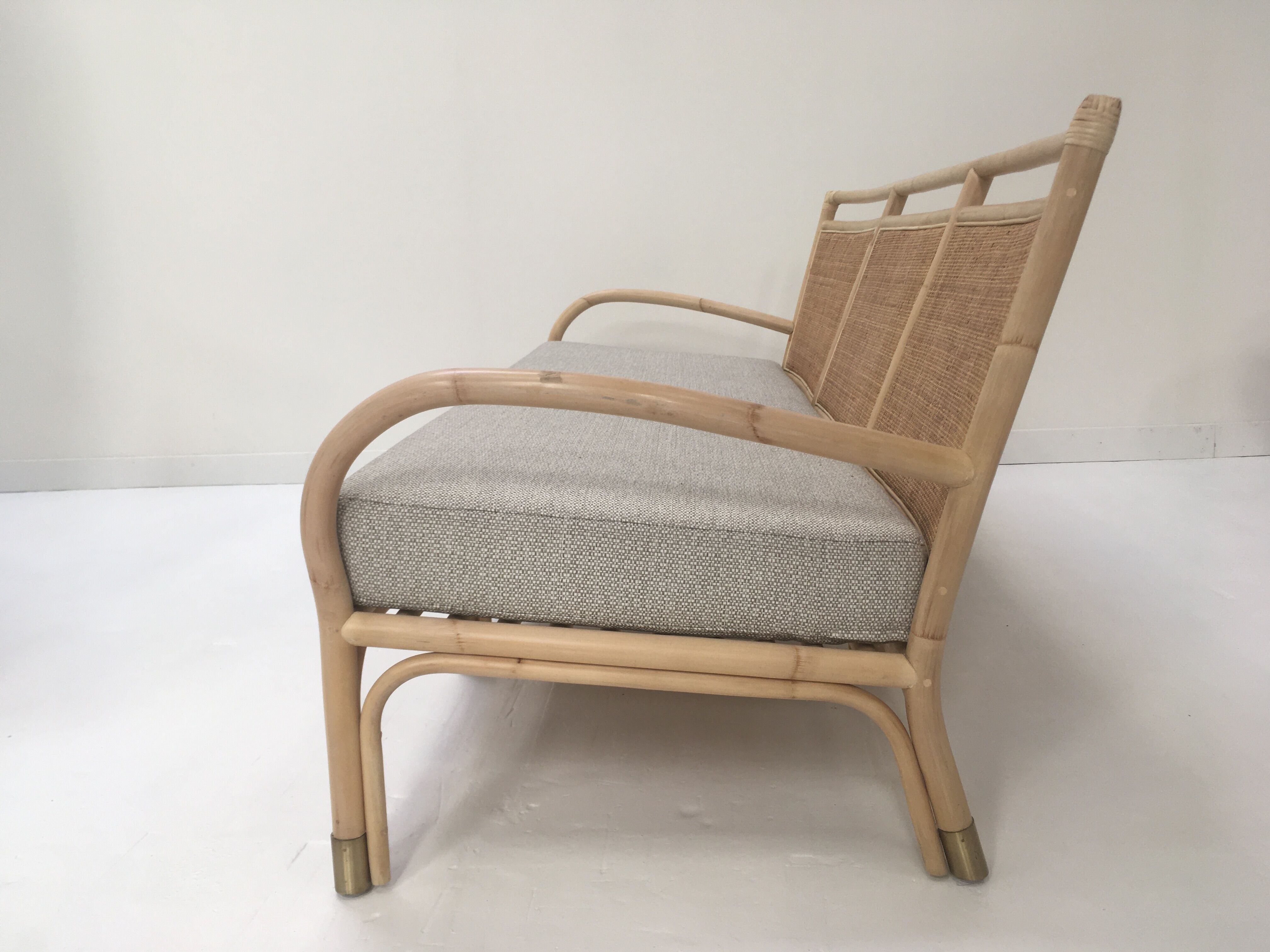 3-seater rattan and canning sofa